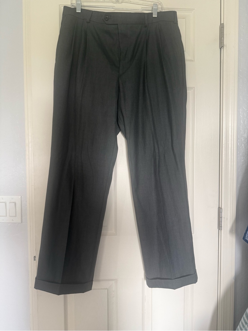 Classic Men's Charcoal Pleated Dress Pants